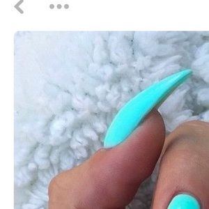 Meet your Posher, Justine